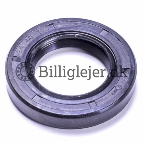 Oil seal with dust lip NBR 12x28x8